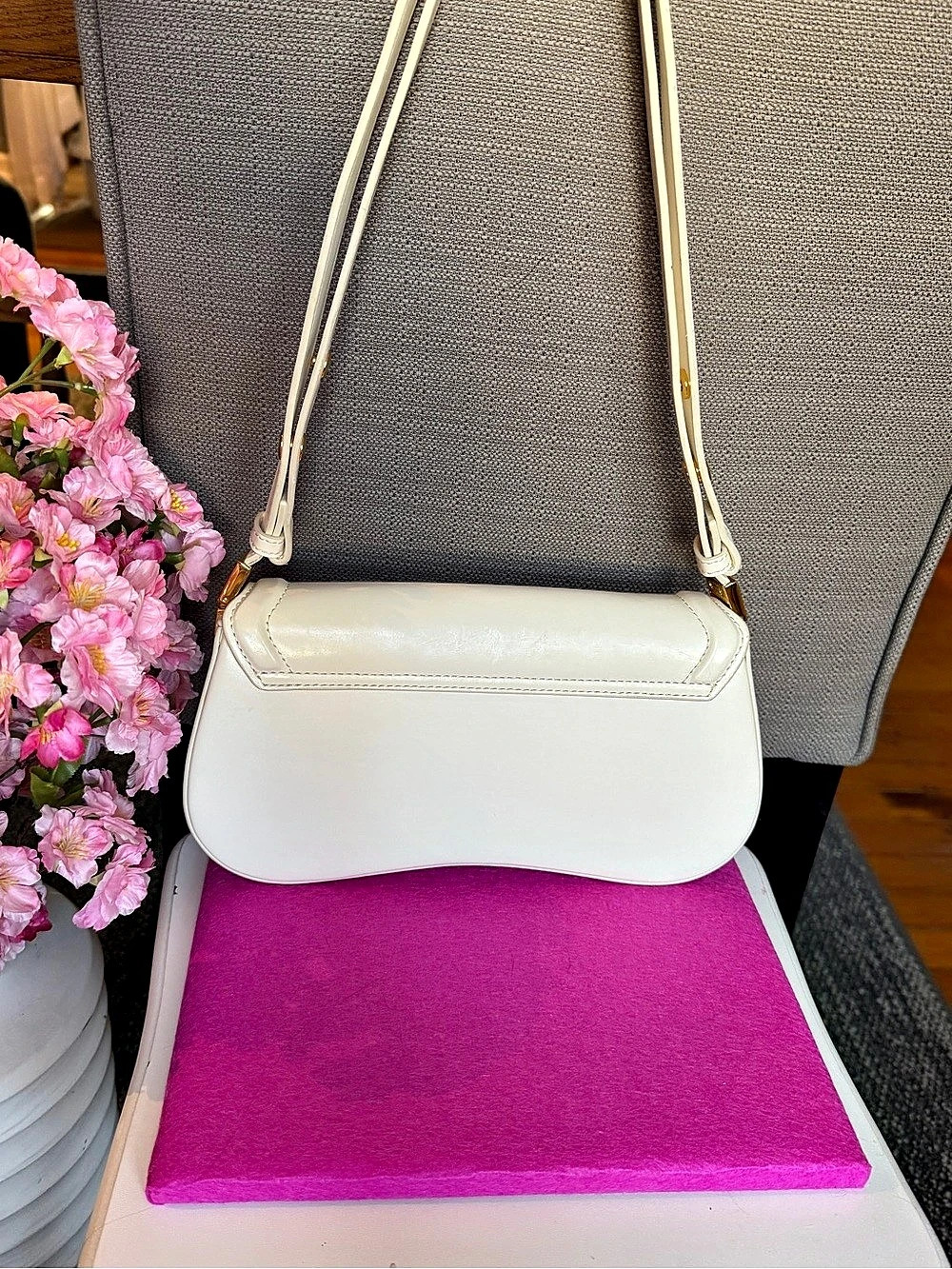 JW PEI Joy Shoulder Bag White - Picture 4 of 15
